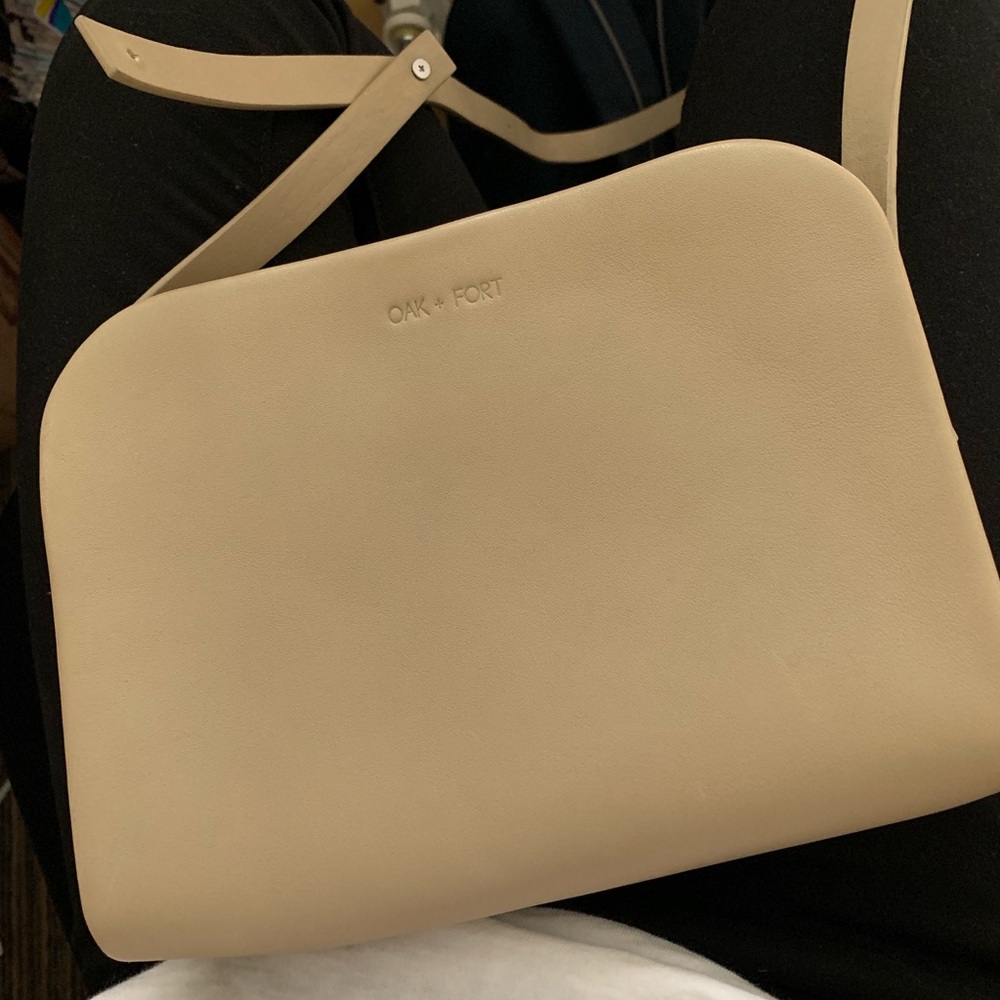 Oak + Fort cute crossbody bag!